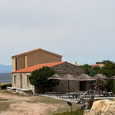 לה מדלנה Appartamento Il Caracolo A Cala Francese מראה חיצוני תמונה