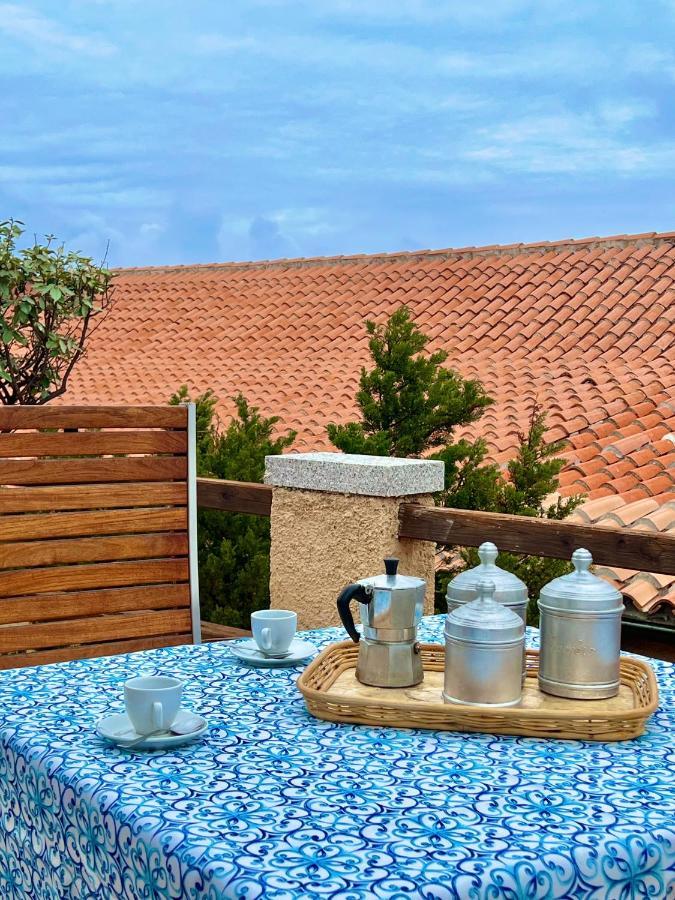 לה מדלנה Appartamento Il Caracolo A Cala Francese מראה חיצוני תמונה